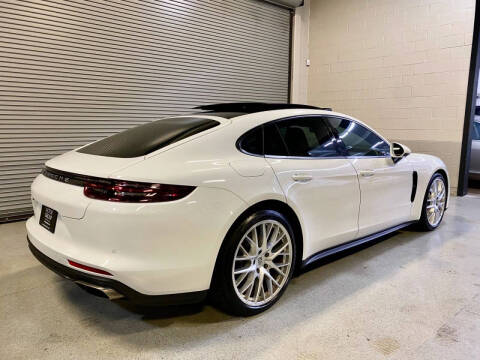 2018 Porsche Panamera