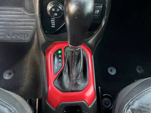 2017 Jeep Renegade Trailhawk