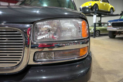 2003 GMC Yukon SLT