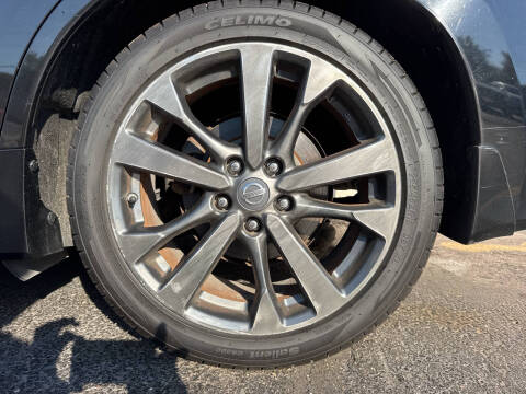 2017 Nissan Altima 2.5 SR