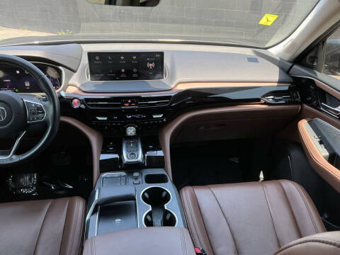 2023 Acura MDX w/Tech