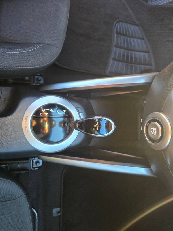 2017 Hyundai Veloster Value Edition