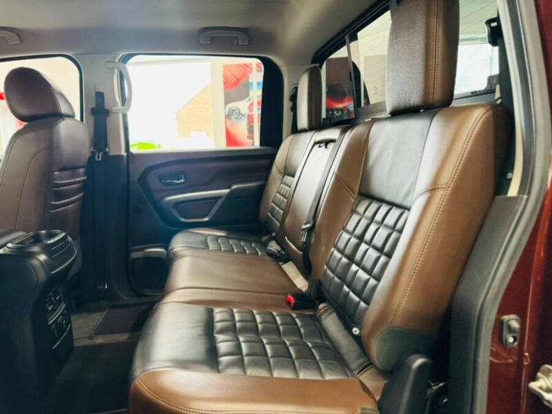 2016 Nissan Titan XD Platinum Reserve