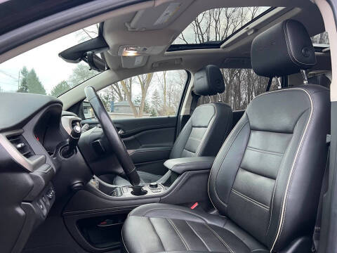 2021 GMC Acadia Denali