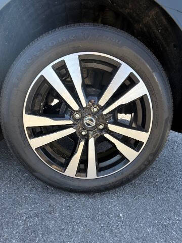 2019 Nissan Kicks SV