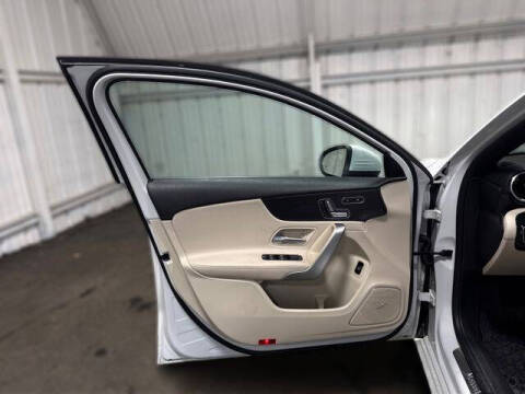 2020 Mercedes-Benz A-Class A 220