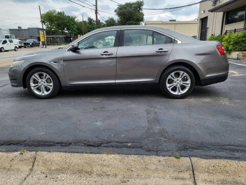 2013 Ford Taurus SEL