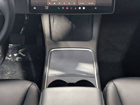 2025 Tesla Model Y Long Range