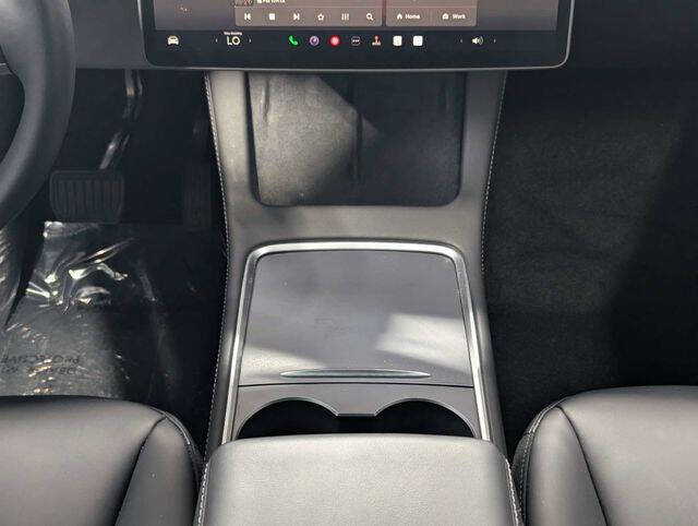 2025 Tesla Model Y Long Range