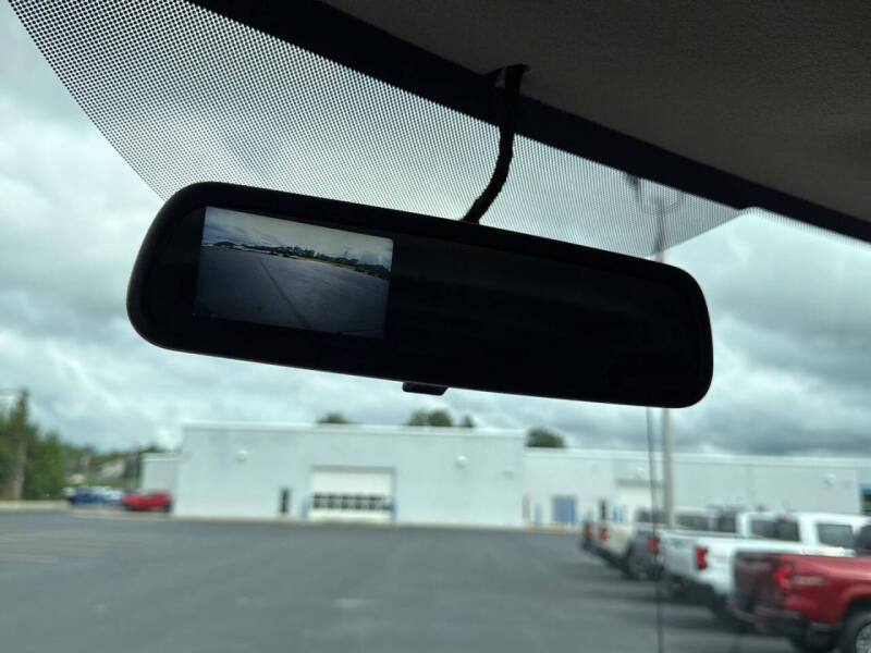 2025 Chevrolet Express 2500