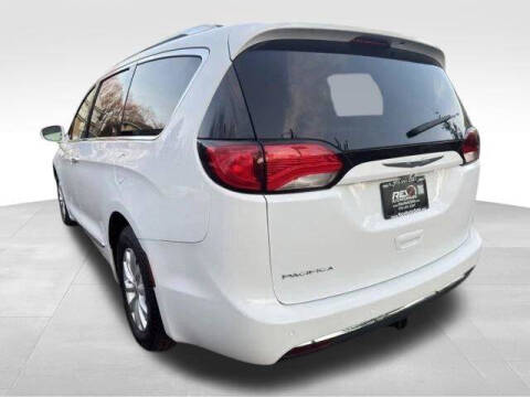 2018 Chrysler Pacifica Touring L