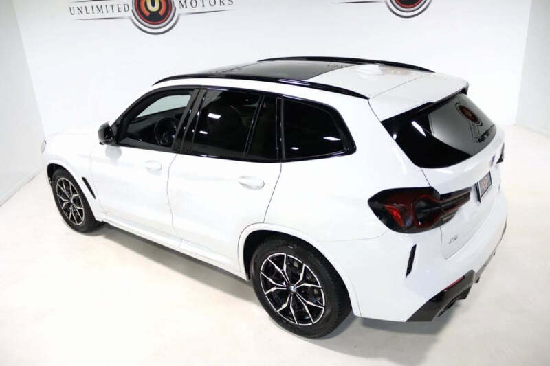 2023 BMW X3 M40i