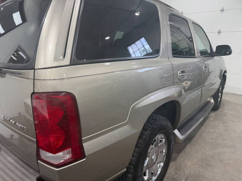 2003 Cadillac Escalade