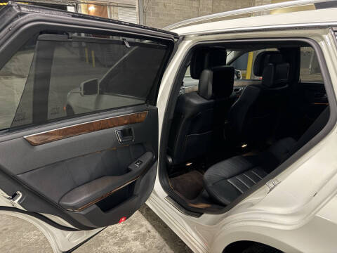 2011 Mercedes-Benz E-Class E 350 Luxury 4MATIC