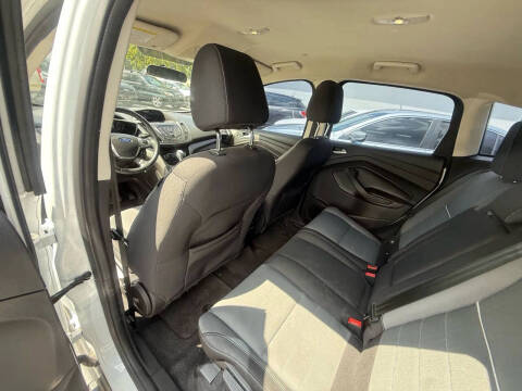 2015 Ford C-MAX Hybrid SE