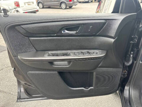 2016 GMC Acadia SLE-2