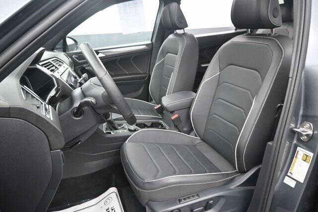 2024 Volkswagen Tiguan SEL R-Line 4Motion