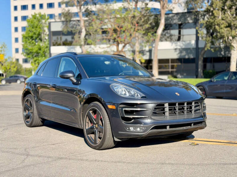 2017 Porsche Macan