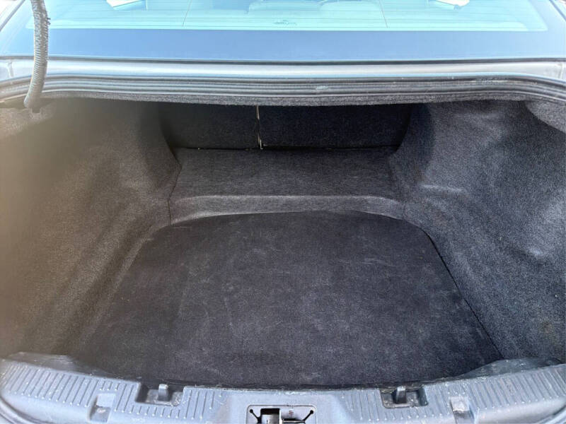 2011 Ford Taurus SEL