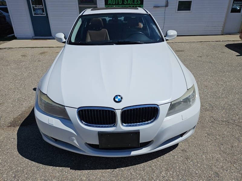 2011 BMW 3 Series for sale at DANGO AUTO SALES in HOWARD CITY, MI