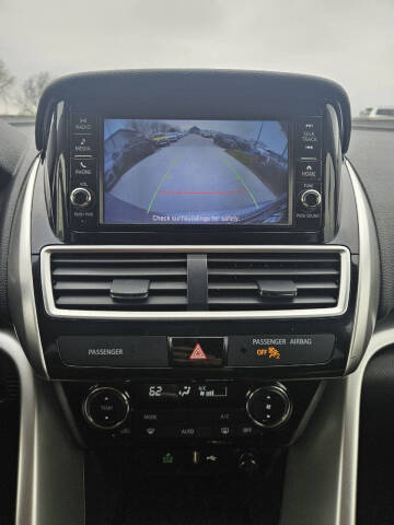 2019 Mitsubishi Eclipse Cross ES