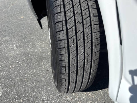 2023 GMC Savana 2500