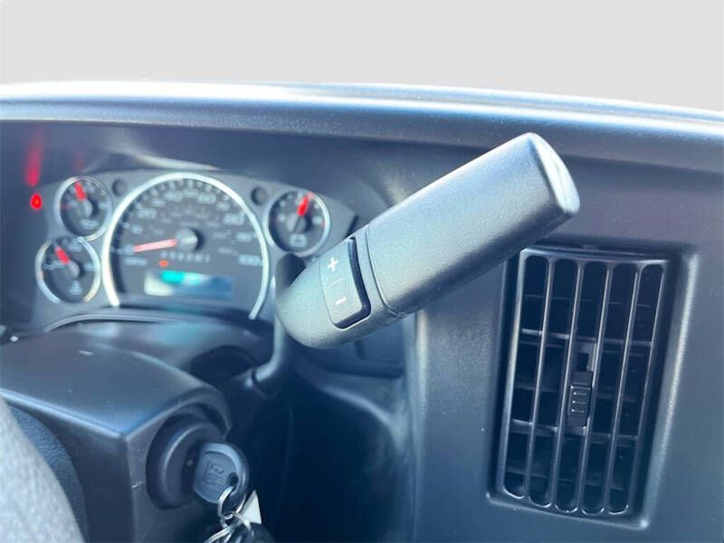 2024 GMC Savana 2500