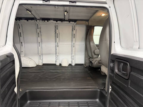 2016 Chevrolet Express 2500