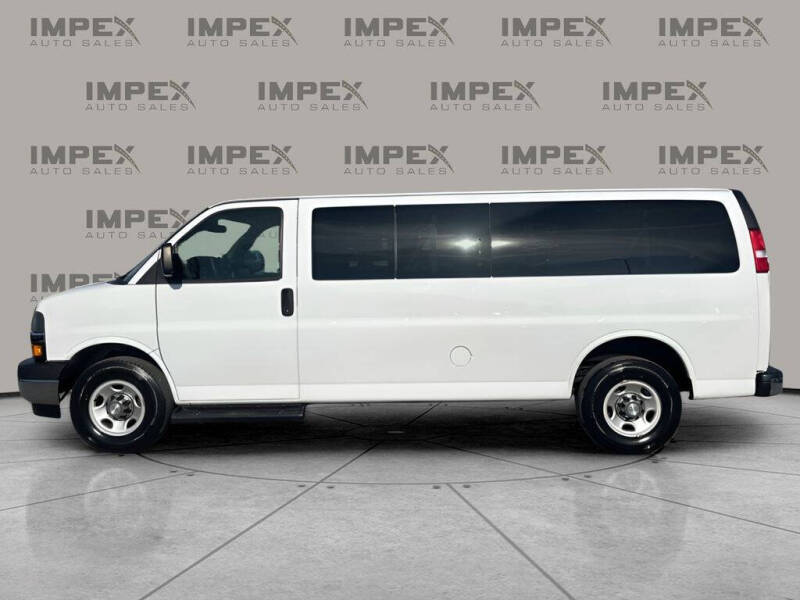 2020 Chevrolet Express LT 3500