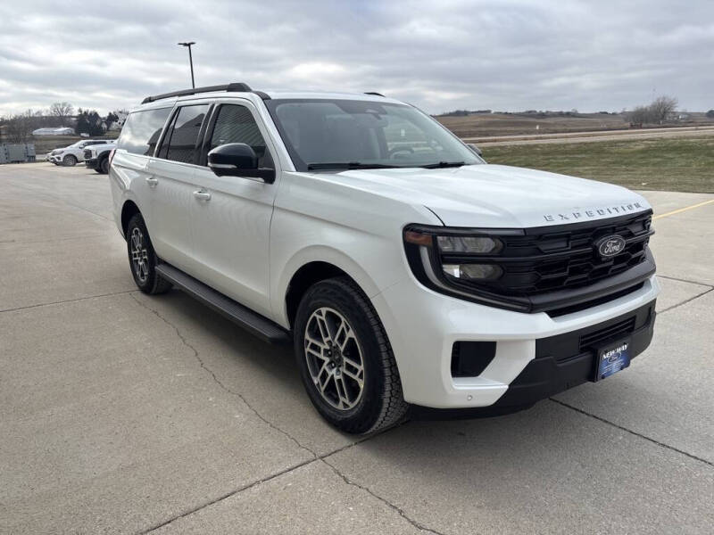 2026 Ford Expedition MAX Active