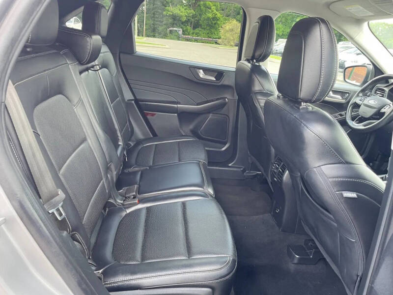 2021 Ford Escape SEL