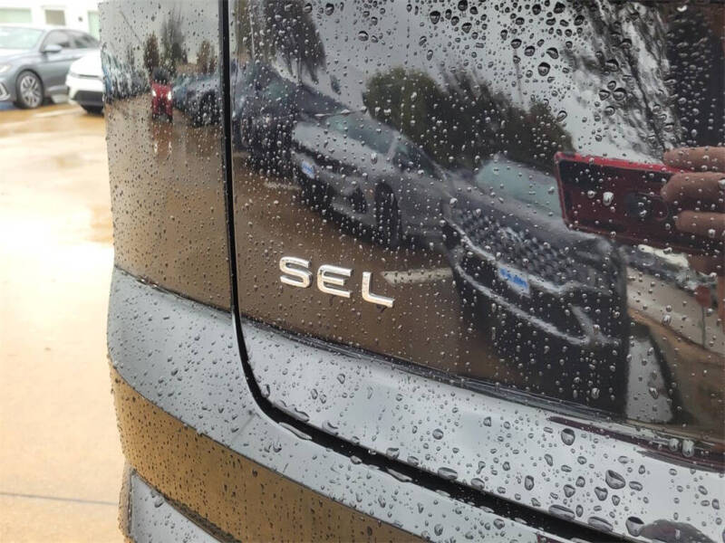 2025 Volkswagen Atlas Cross Sport SEL Premium R-Line 4Motion