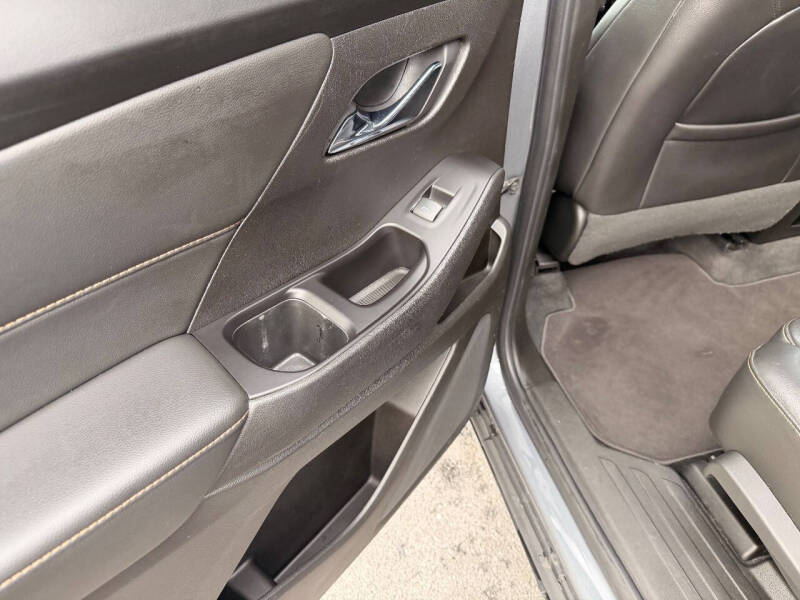 2020 Chevrolet Traverse LT Leather