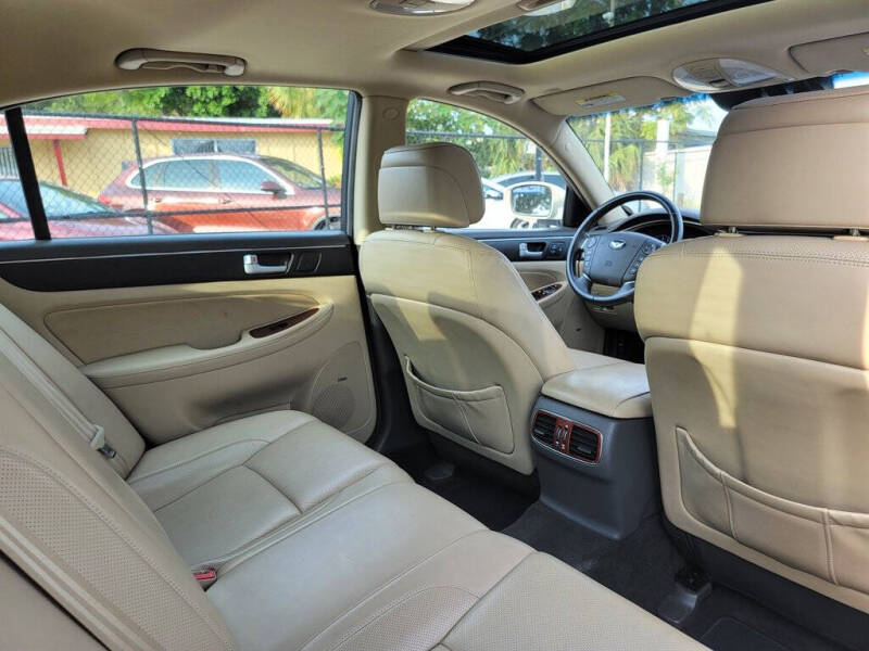 2012 Hyundai Genesis 3.8L V6