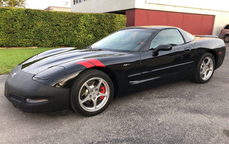 2001 Chevrolet Corvette for sale at Florida Auto Wholesales Corp in Miami FL