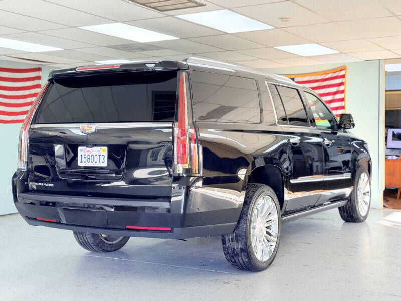 2020 Cadillac Escalade ESV Platinum