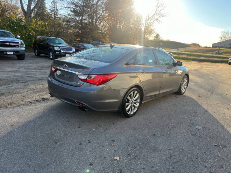 2012 Hyundai Sonata Limited photo 4