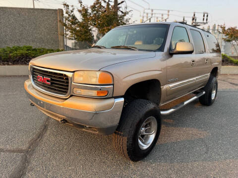 2000 GMC Yukon XL for sale at Bright Star Motors in Tacoma WA