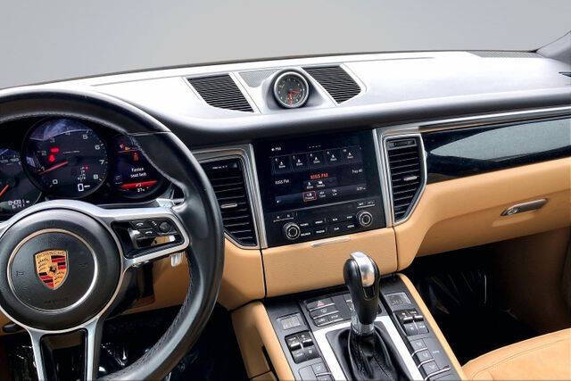 2018 Porsche Macan
