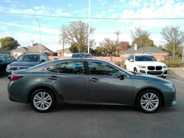 2015 Lexus ES 350 Crafted Line
