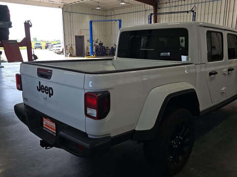 2025 Jeep Gladiator