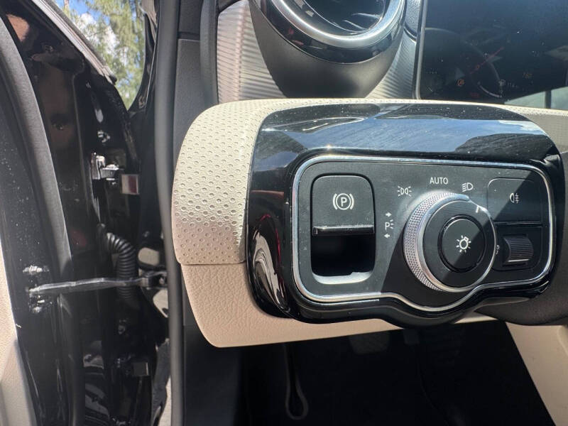 2020 Mercedes-Benz A-Class A 220