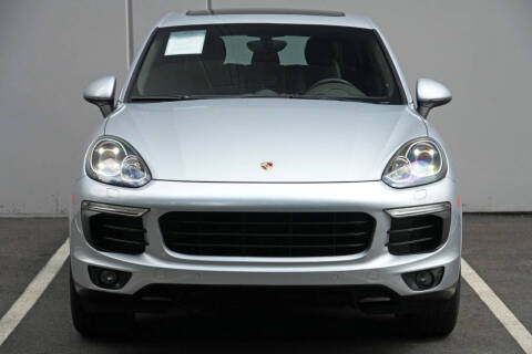 2017 Porsche Cayenne Platinum Edition