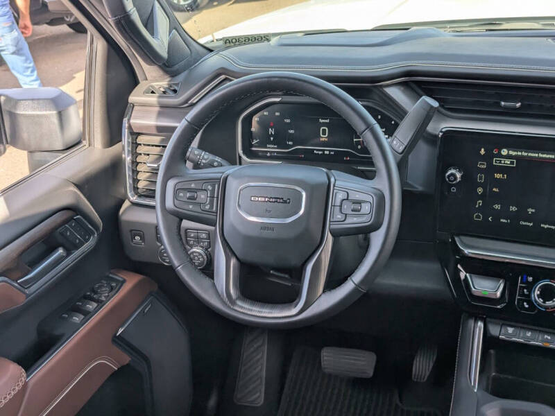 2025 GMC Sierra 2500HD