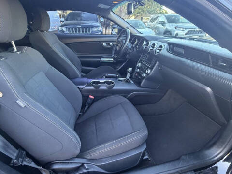 2018 Ford Mustang EcoBoost
