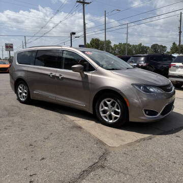 2018 Chrysler Pacifica Touring L