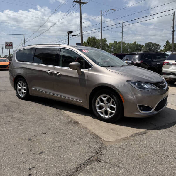 2018 Chrysler Pacifica Touring L