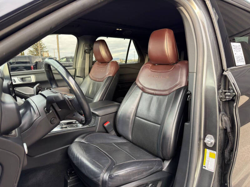 2020 Ford Explorer Platinum