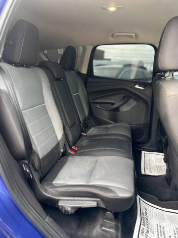 2015 Ford Escape SE