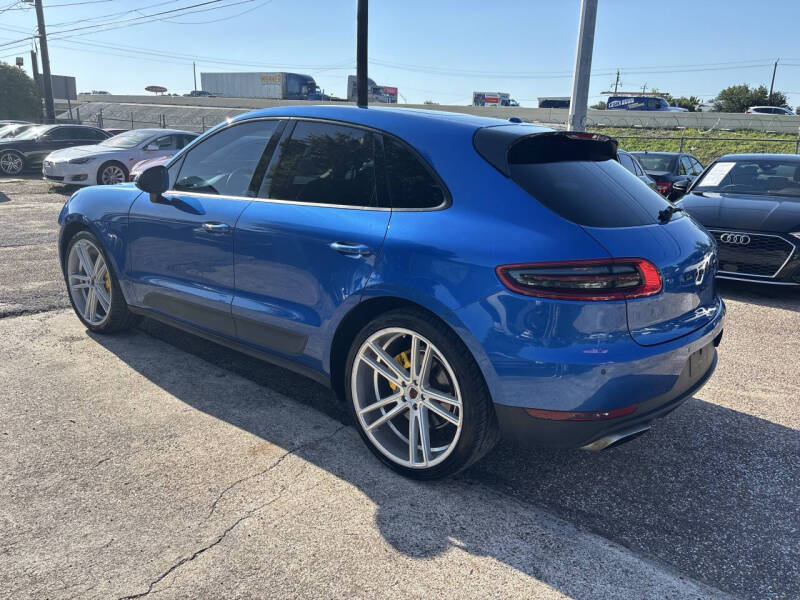 2017 Porsche Macan